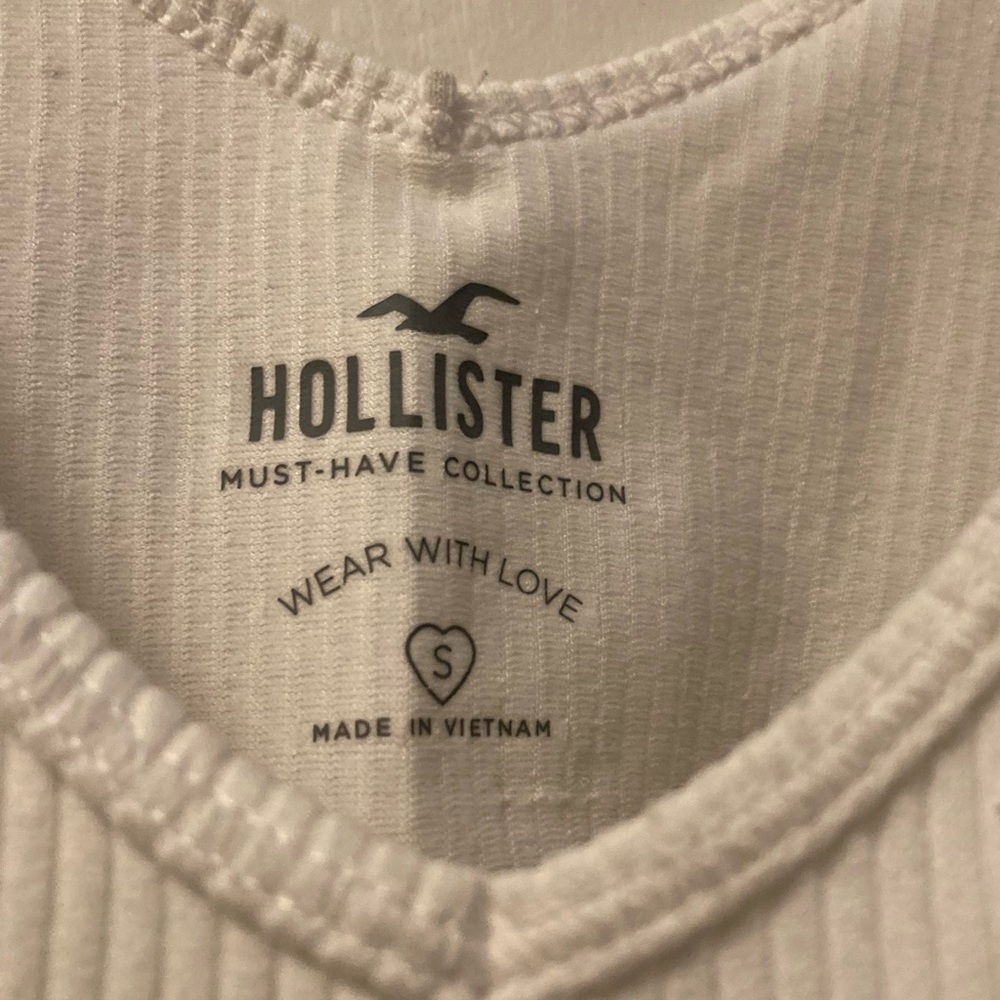 Hollister White Ribbed Tank Top - Picture 2 of 3